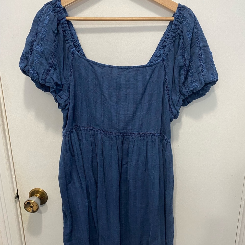 American Eagle Babydoll Puff Sleeve Dress - Picture 4 of 5